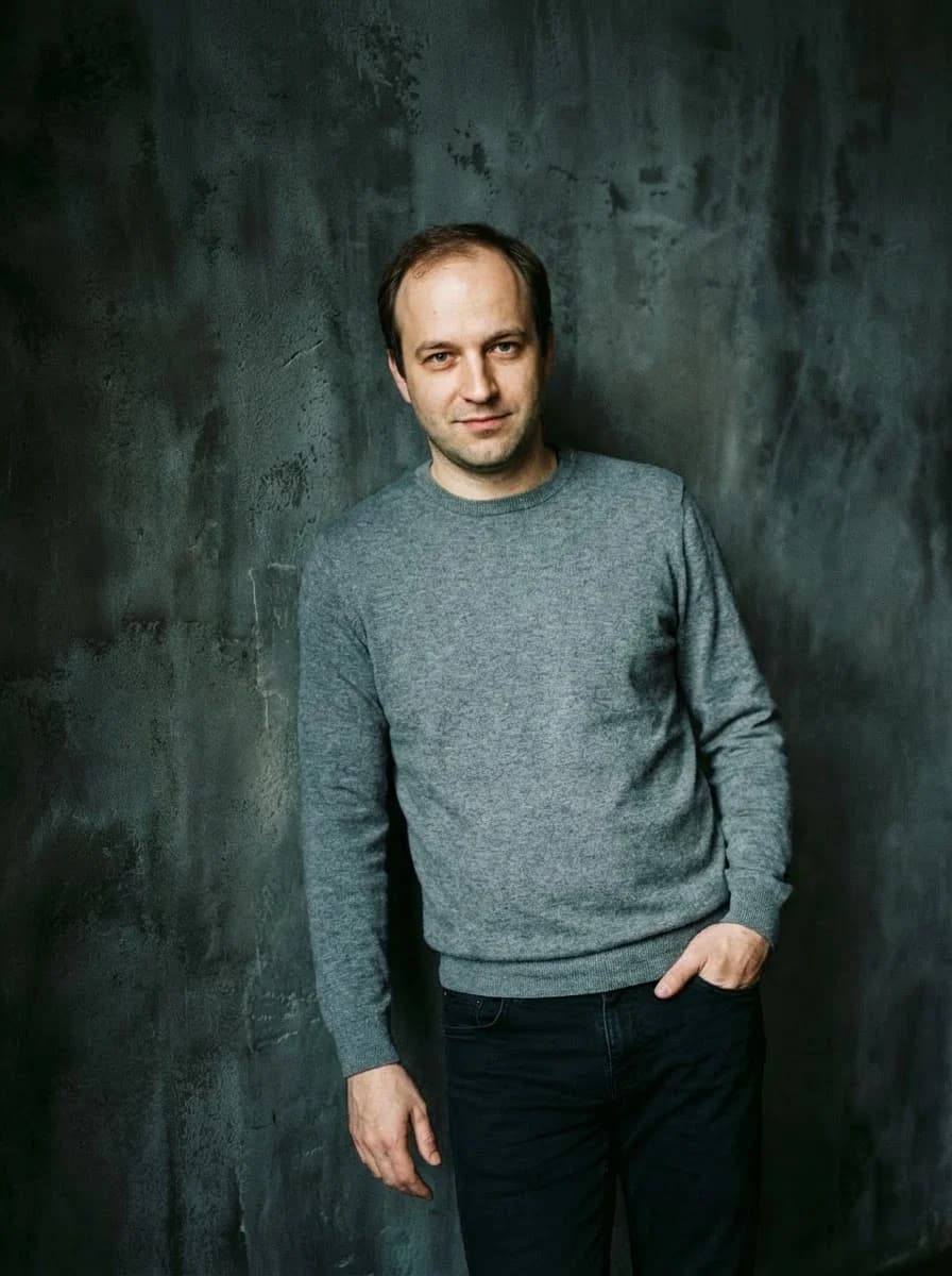 Męska sesja zdjęciowa - profesjonalny portret w studio